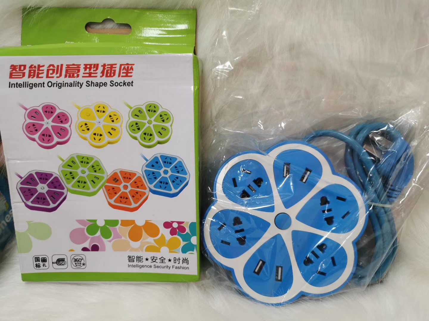 花型排插4 USB口，线长1.8米1300pcs 